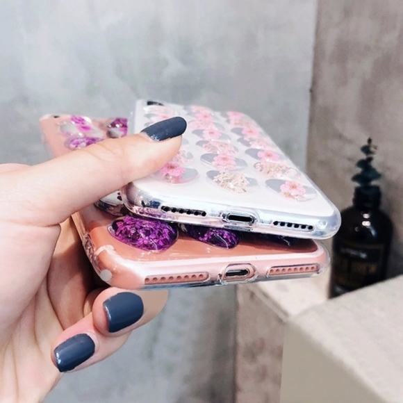 NEW 🔥LAST🔥 iPhone XS/X 3D Heart Flower case - Picture 2 of 3